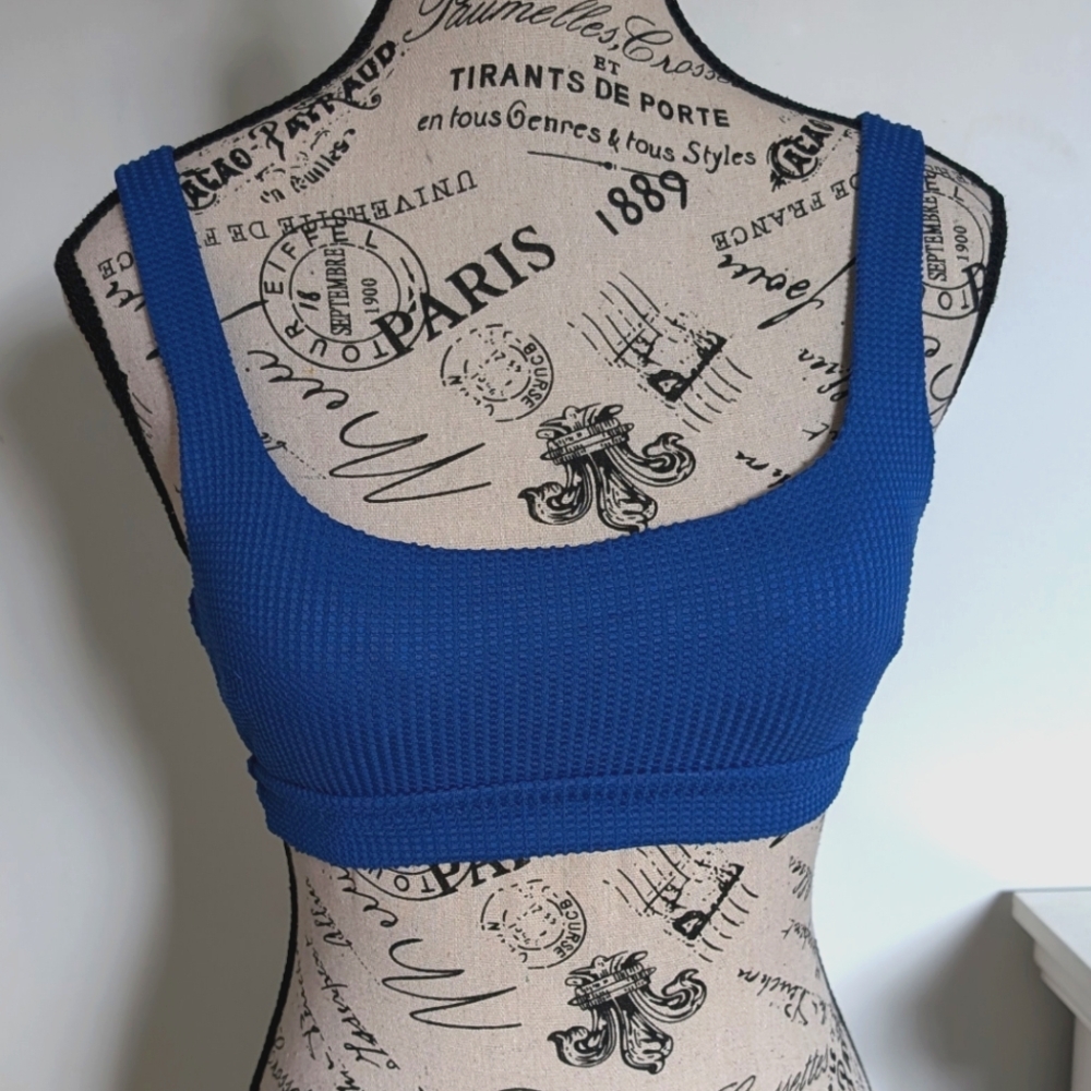 OFFLINE BY AERIE | Women's Blue Textured Scoop Neck Square Back Bikini Top